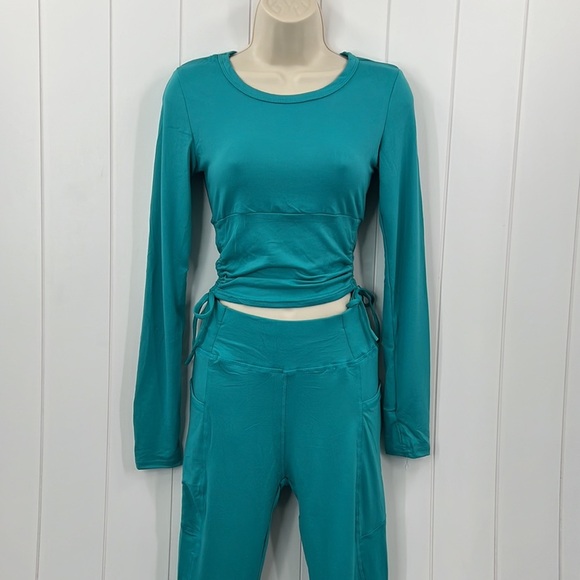 🆕Lydaa Turquoise Yoga Set Super Soft Milk Silk Fabric S/M & L/XL Sets Available - Picture 1 of 11